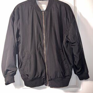 Aeropostale Black bomber Jacket with zipper arm pocket Size S